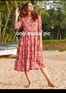 NEW with tags  Buy 1 Get one free🥀