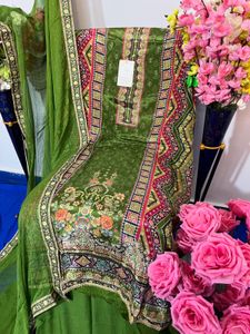 Kamesi Persian Printed Dress Material