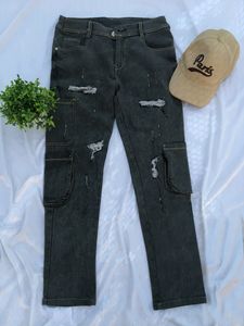 🧞  SALE | TODAY ONLY • Damage Cargo Jeans 😎
