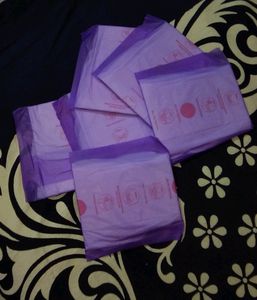 New 🎀Stayfree Sanitary Dry Max Xxl Pads 6pieces