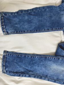Y2K Distressed Blue Straight Fit Jeans