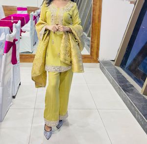 lime green suit set with banarsi dupatta