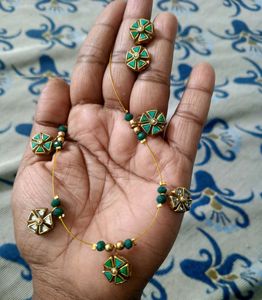 Green & Gold Tone Necklace and Earrings