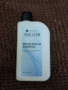 MANE-A-TAME  - Repair Rescue Shampoo