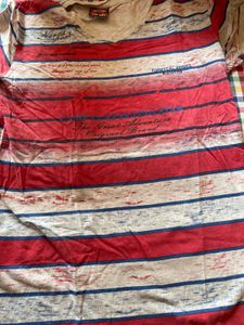 Mens T shirt