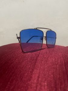 Blue sunglasses new stylish