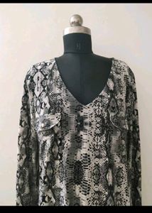 Animal Print V-Neck plus size Top
