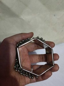 Vintage Silver Tone Ball Bracelet
