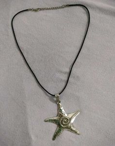 Y2k Swril Star Chain..pendant Is Imported