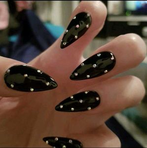 Black Stiletto Press-On Nails