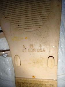 UK 6 Studded Nude Flats