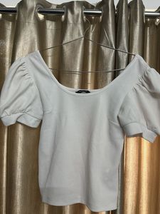 Chic White Puff Sleeve Crop Top