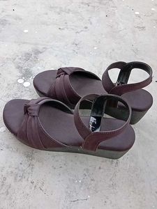 Cute Brown Sandals