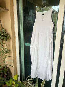 Selling This Gorgeous Dress