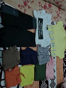 Women's Clothing Bundles 9 tops ,2 black tights