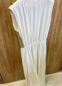 Elegant White &amp; Gold Maxi Dress