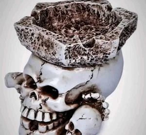 Skull Ashtray