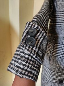 🧥Checked Overcoat..🎀