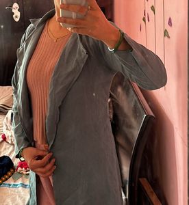Pretty Pre Winter Shrug 🤷‍♀️