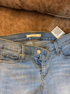 Levi's Light Wash Skinny Jeans
