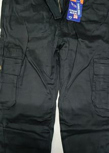 Man 6 Pocket Cargo Pants