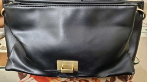 VanHeusen Hand Bag With Handle &amp;sling