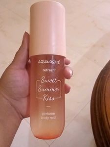 Aqualogica Sweet Summer Kiss