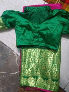 Green Silk Saree & Blouse Set