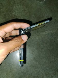 YXTEL flip phone