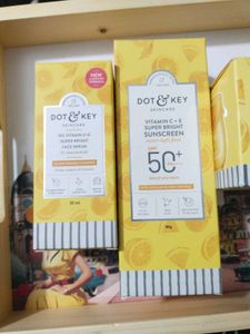 New Dot&Key Vitamin c+E Sunscreen and moisturize