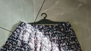 Price Drop ✨Dressberry Floral Black Skirt