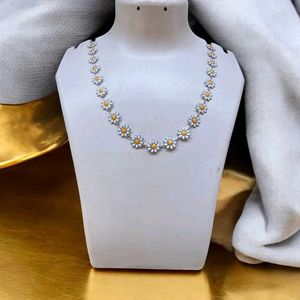 Sun Flower Necklace