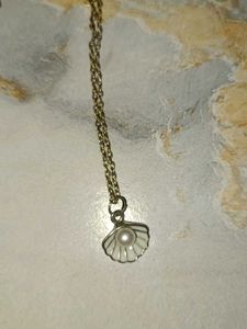 1 earring and 4 cute pendents