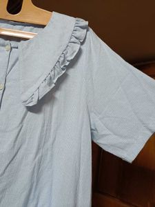 RUFFLE COLLAR DRESS