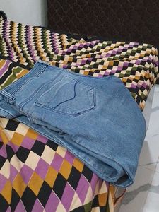 Light Wash Jeans