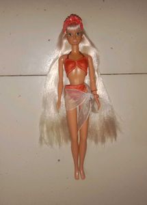 vintage Sindy doll