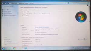 Acer Aspire One Mini Laptop D2570M