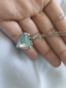 Iridescent Heart Pendant Necklace