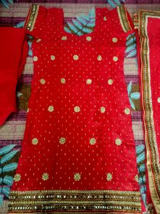 Full Heavy Dupatta Punjabi Suit