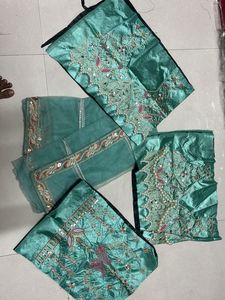 Elegant Unstitched saree Set