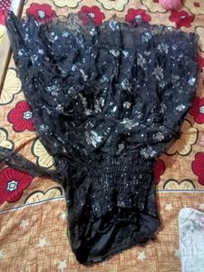 🖤🖤 Preety Black Gown Shimmering Net🖤🖤