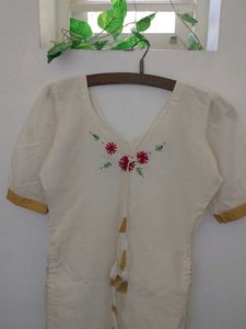 Floral Embroidered Kurti