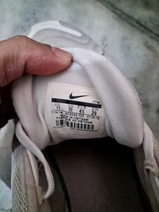 Nike Air Max Sneakers