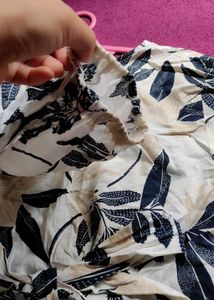 Floral Print Tie-Waist Top