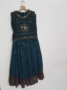 Teal Embroidered Lehenga Choli✨🔥