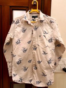 💎🔷️Branded and Casual White Shirt🔷️💎