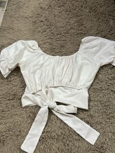 White Puff Sleeve Crop Top