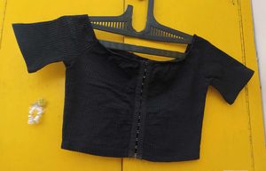 Women's Black Fitted Crop Top