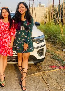 BERRYLUSH Floral Print Mini Dress