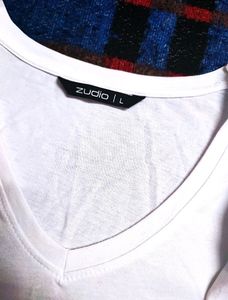 White Tshirt/Top